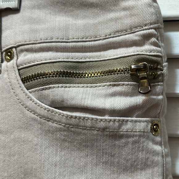 So Slimming by Chicos beige jeans size 2 regular 12/14 - Picture 3 of 8